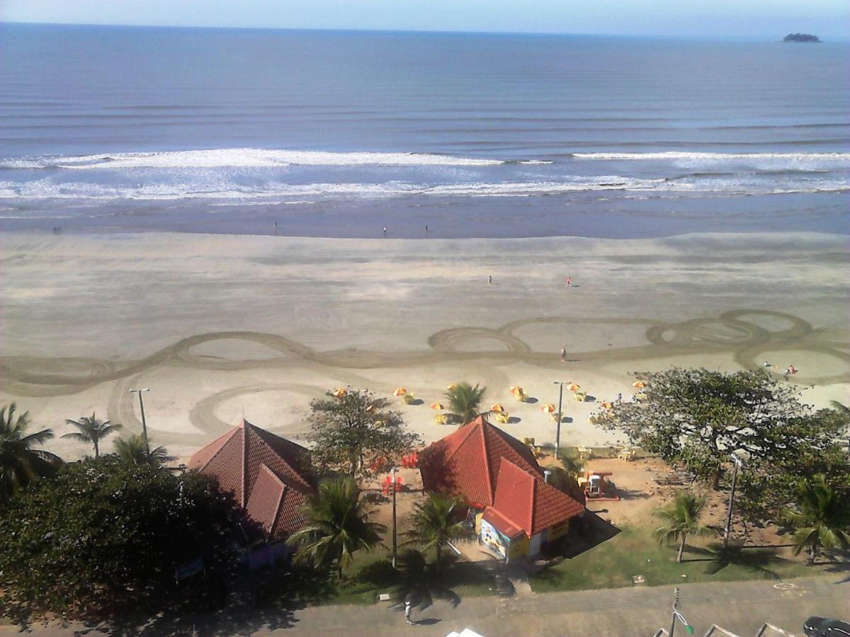 Apto Frente Ao Mar Peruibe Bagian luar foto
