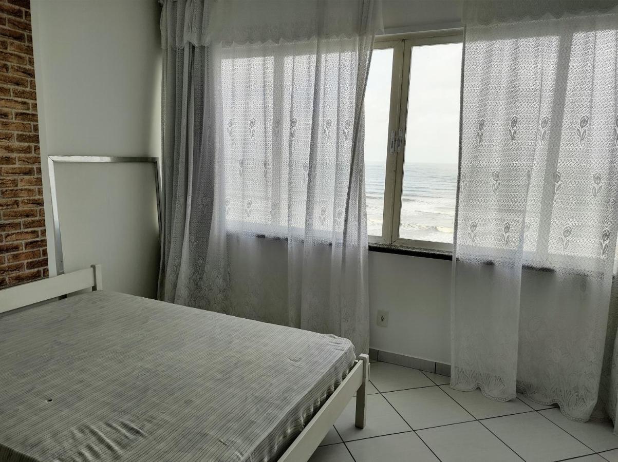 Apto Frente Ao Mar Peruibe Bagian luar foto
