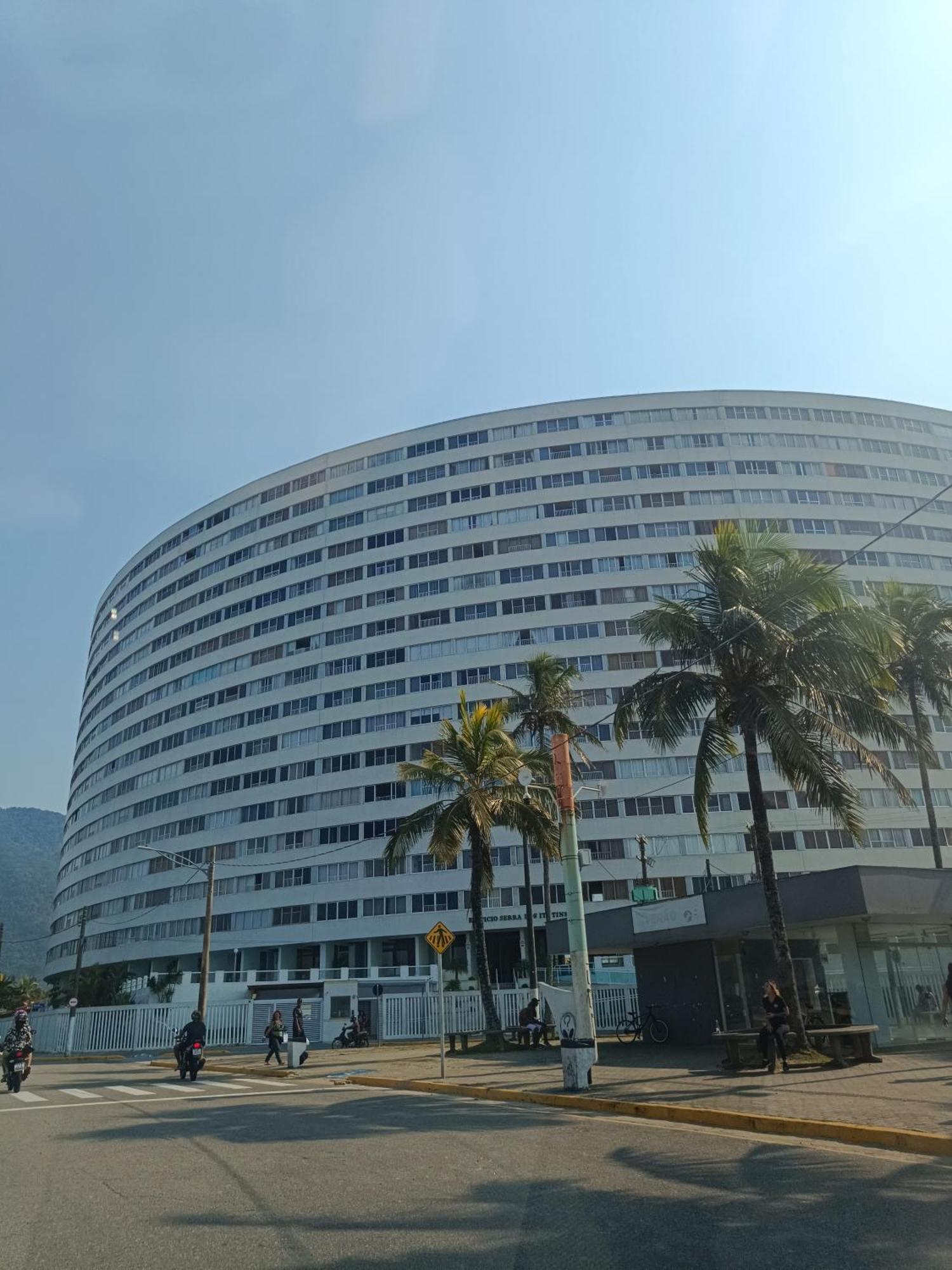 Apto Frente Ao Mar Peruibe Bagian luar foto